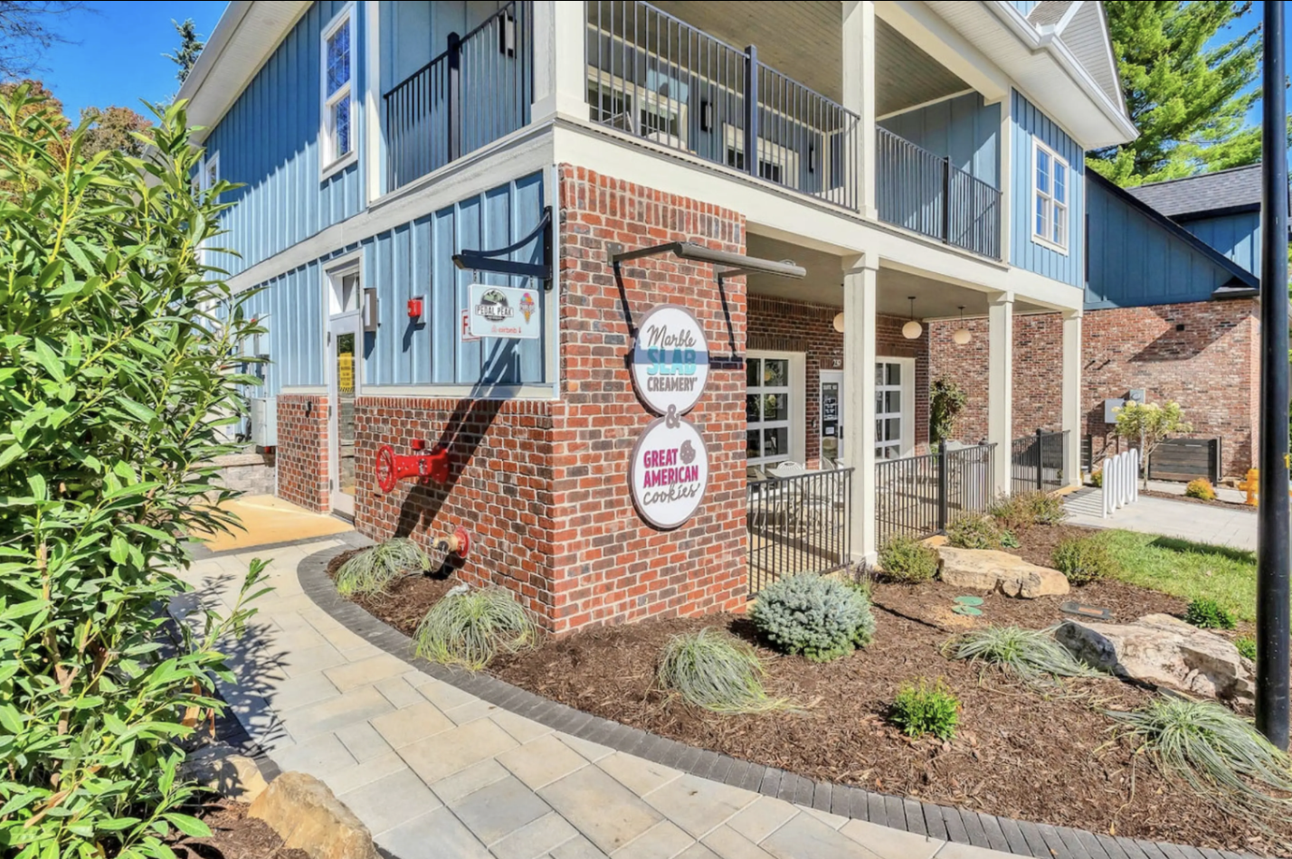 Greenway Village building in Maryville with Marble Slab Creamery and Great American Cookies below Bricks Over Broadway rentals